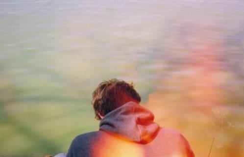 关于烟花的唯美的句子（有关烟花的励志句子）