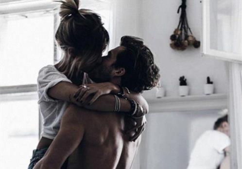 写给姐姐18岁生日的祝福语(送给姐姐的生日祝福语)