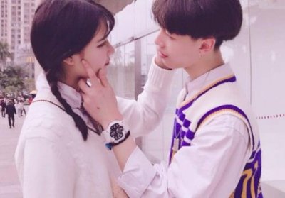 ​给自己追求的女孩留言 追求女孩子的感动话