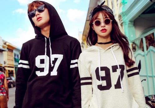 关于开学的沙雕句子(搞笑沙雕)