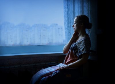 ​一个人夜晚在家时发的说说 一别两宽各自生欢