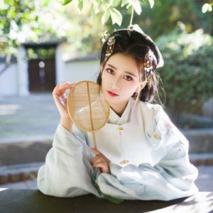 ​人要拼搏的句子