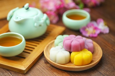 ​教师节说说朋友圈句子（教师节，中秋节的唯美祝福句子，经典温馨，万里挑一）