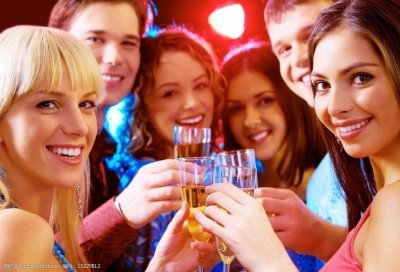 ​春节大聚餐唯美句子  聚会高情商的敬酒祝酒词大全