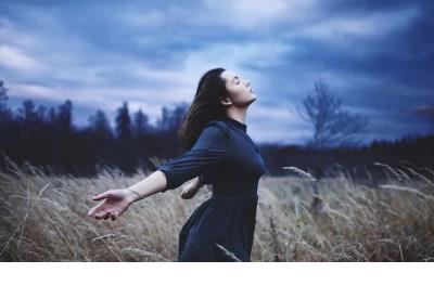 成熟稳重的句子至自己