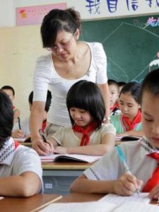 ​激流勇进的意思(激流勇进成语的意思)