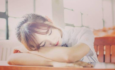 ​关于好听干净不易撞两个字女网名(精选200个)