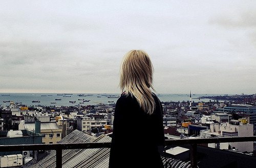 如水般清纯沁人心扉短语 曾经的心醉的一句话(63句)