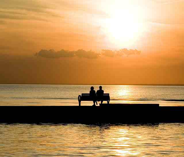 夕阳余晖的唯美文案