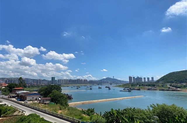 cf搞笑游戏名(优选81个)