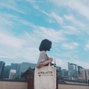 ​适合晚上发的说说潮句(适合夜晚发)