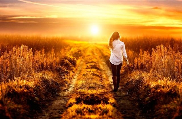 在海边发的文案 在海边发的文案