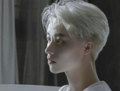 ​励志的句子经典语句 正能量满满的励志句子(90句)