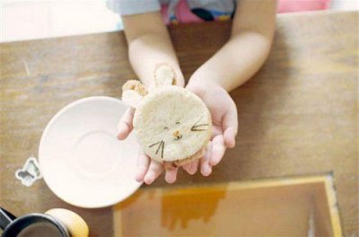 ​简单的古风优美句子48条