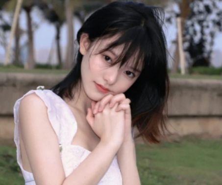 2025年简短的浪漫表白句子60条