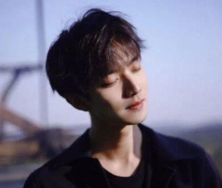 不是同路人的哲理句子