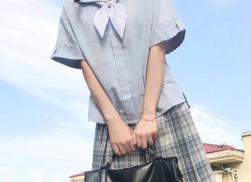 发朋友圈笑死人的趣味语录,个个奇趣横生! 发朋友圈笑死人的趣味语录,个个奇趣横生!