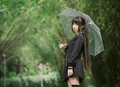 ​男生会翻看女生朋友圈吗