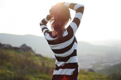 ​微信朋友圈封面图片 适合发朋友圈句子