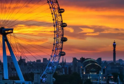 ​带成字的女网名大全