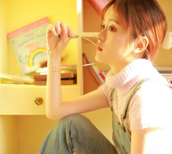 ​繁文缛节的造句