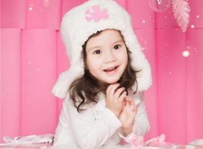 ​带菲的女孩名字