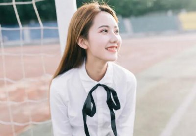 ​夸女人的句子