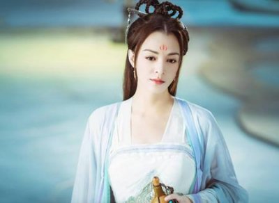 ​清冷孤傲的女生古风名字，有女王气质的古风微信网名