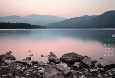 ​向英雄致敬寄语36句