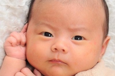 ​双胞胎男孩名字取名字大全