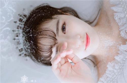 描写时间逝去的句子