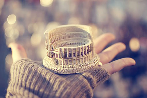 文案短句干净三观正高冷 走心文案高质量的短句(100句)