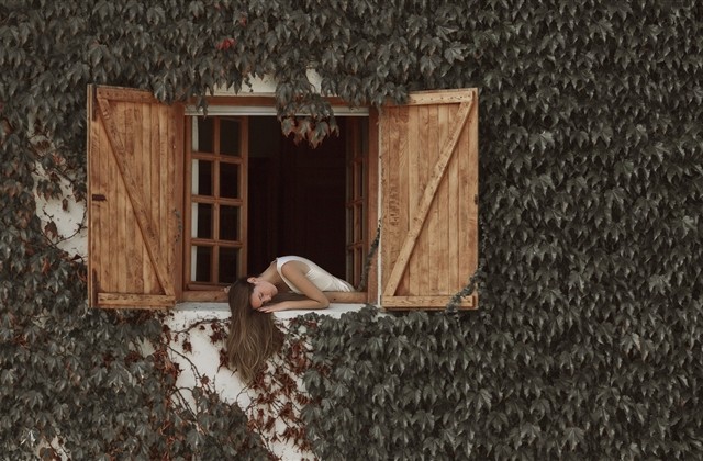 四个字网名女生唯美