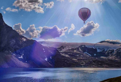 ​五个字微信网名大全 愛"談何容易