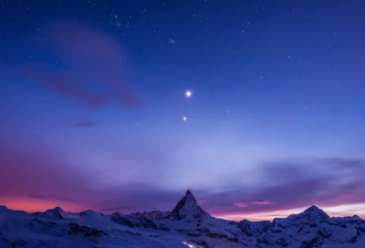 ​有解释的双胞胎女孩名字和小名推荐