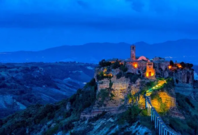 ​火字开头的成语有哪些（有关火字开头的成语典故）