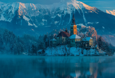 ​五十步笑百步出自哪里（五十步笑百步成语典故）