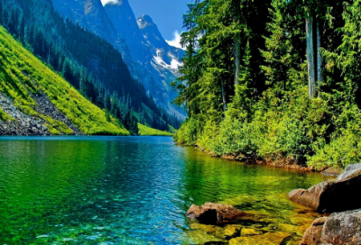 ​描写江河湖海的词语有哪些（对江河湖海赞美的词）