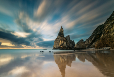 ​形容成绩好的成语有哪些（赞美非常优秀的词语）