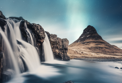 ​描写人物动作的成语有哪些（动作的词语大全）