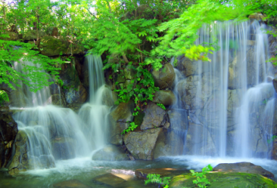 ​下雨的英文怎么读（下雨的的英文发音注释）