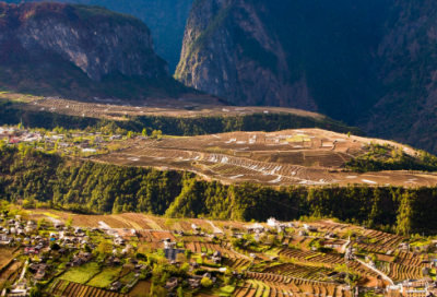 ​杜甫登楼赏析（登楼原文及翻译注音）