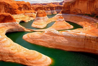 ​北国风光千里雪飘全诗翻译（沁园春雪全文注释）