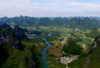 ​战城南杨炯原文翻译（战城南原文翻译及赏析）