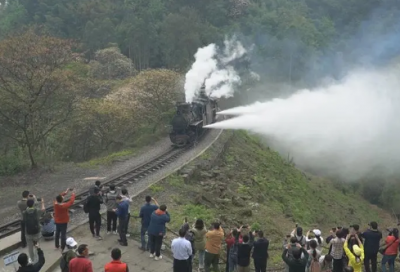 ​黄庭坚简介及代表作（黄庭坚所处时代背景）