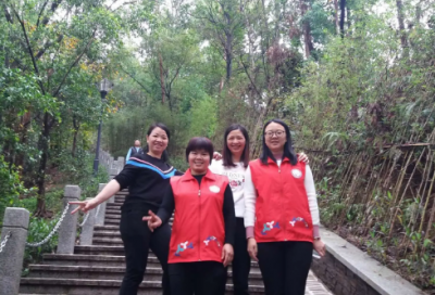 ​童年往事作文500字（写一件印象最深的童年往事作文）