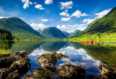 ​嘲造句,用嘲怎么造句