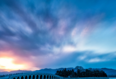 ​摩托车造句,用摩托车怎么造句