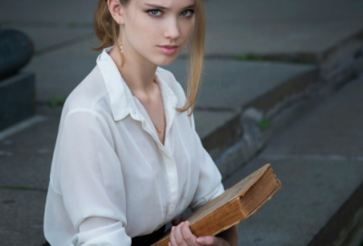 ​北京哪里起名字好-2025年12月4日出生的宝宝属什么 宝宝起名大全