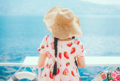 ​qq网名女生疯癫的